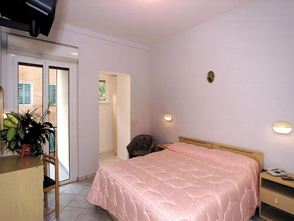 Hotel Monica Chianciano Terme Quarto foto
